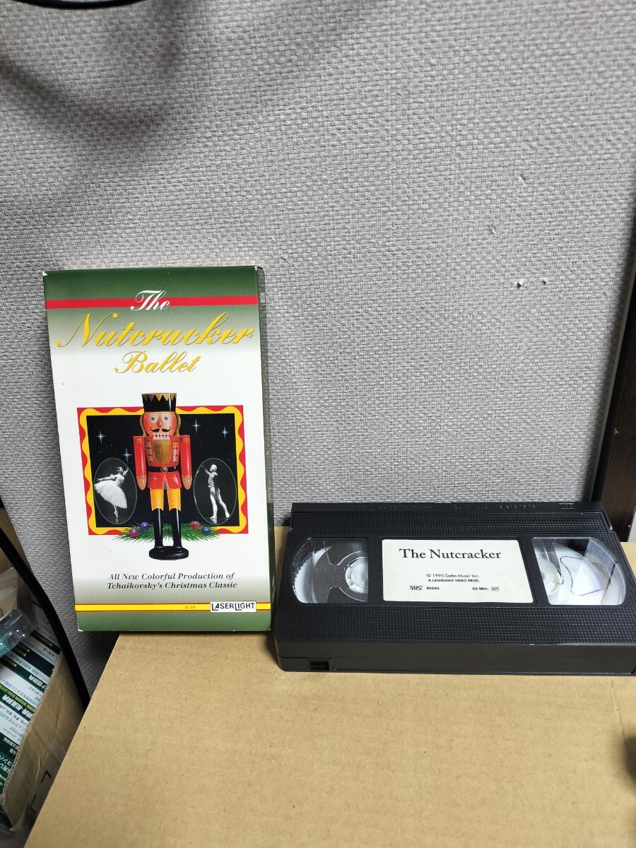 美品 Nutcracker Ballet Tchaikovsky VHS 018111050463拍卖