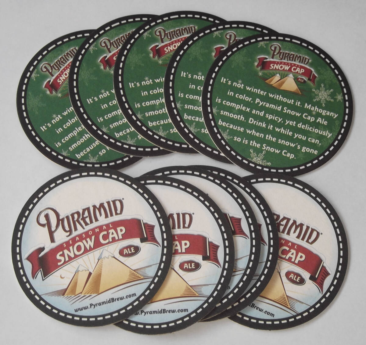 古い 紙製 コースター 10枚 PYRAMID SNOW CAP ビール ピラミッド スノーキャップ ウィンターエール 海外 英語 酒店 酒屋 バー ノベルティ拍卖