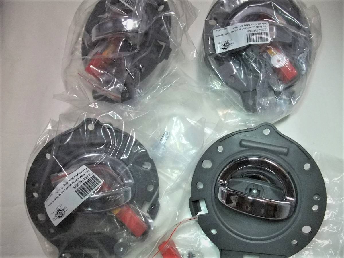 (送料込) JEEPジープ コマンダーCOMMANDER インナードアハンドル4個セット【新品】グレー・クローム拍卖