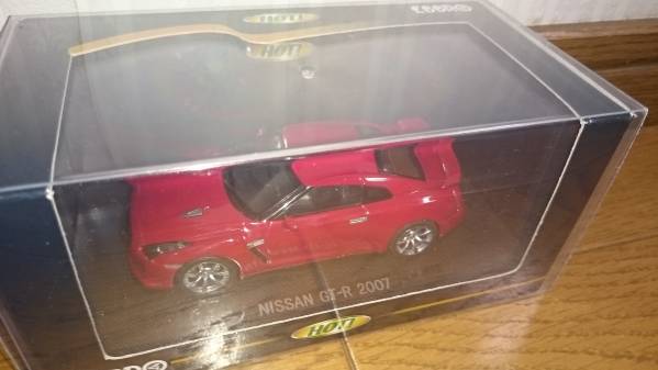 新品・1/43・エブロ・R35・GT-R・赤・44041 EBBRO拍卖