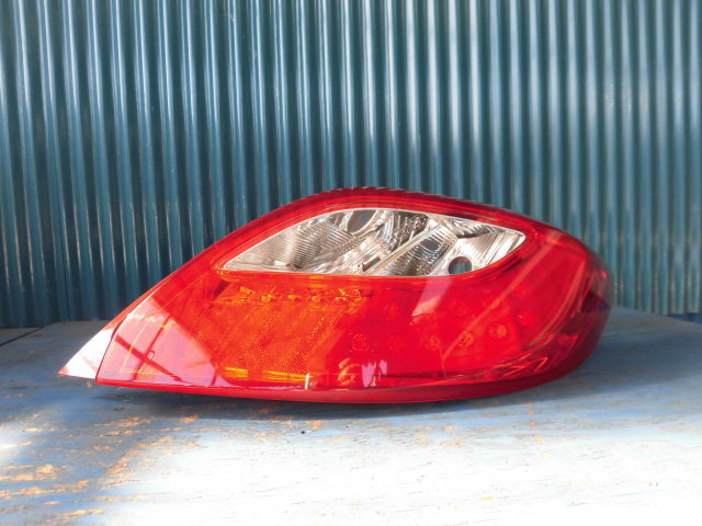 AI174 マツダ デミオ DE テールライト 右 STANLEY P5776拍卖