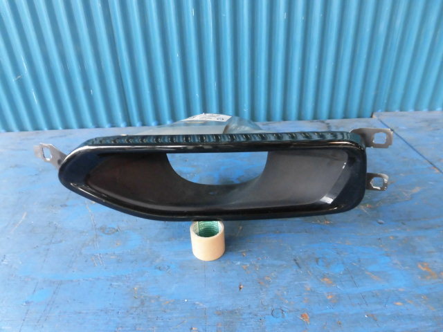 AI465 BMW G11 G12 7シリーズ マフラーカッター 右 51128064764拍卖