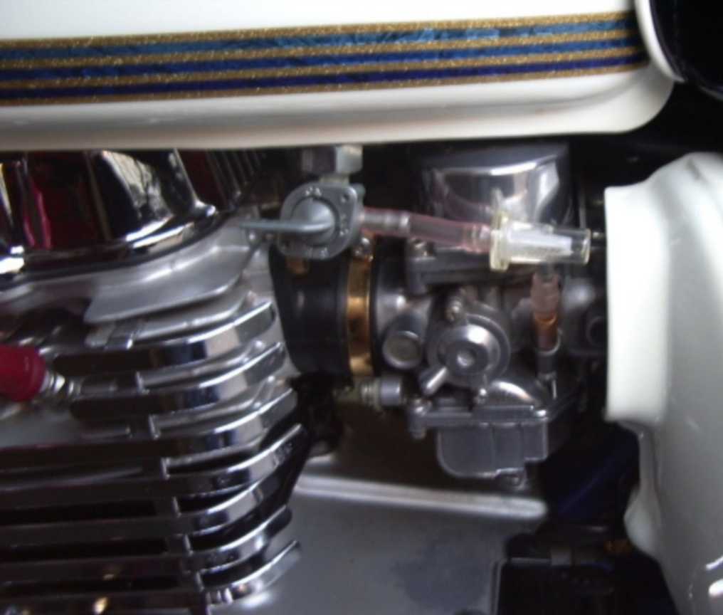 Kijima L字 型 ガソリン フィルター ホース バンド 付き CB250T CB400D ホークⅡ CB250N CB400N CB400T拍卖