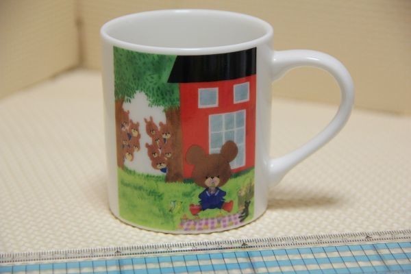 未使用 陶器製 くまのがっこう マグカップ おにわでおやつ 検索 クマ 熊 ベアー マグ コップ グッズ拍卖