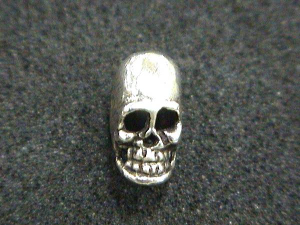 925シルバー製ドクロピアス(小)新品 スカル SKULL 定形外送料¥140拍卖