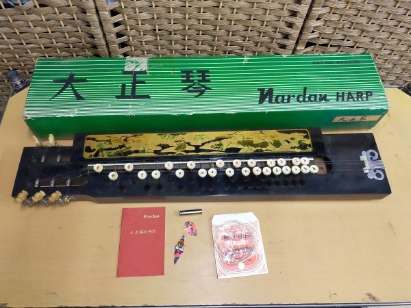 F01-20250111-009 大正琴 nardan harp nagoya harp manufacturing PAT NO 452276 和楽器 アンティーク 昭和レトロ 日本製拍卖