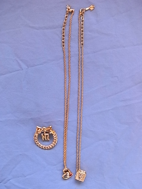 NINA RICCI ネックレスx2 ブローチx1拍卖