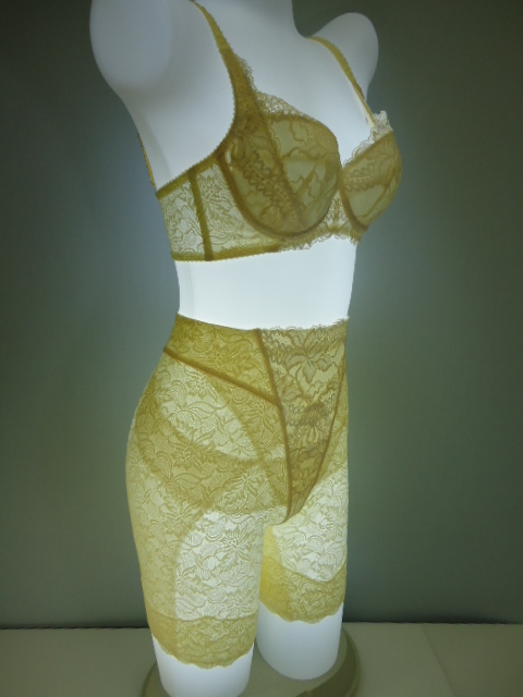 【KCM】girdle16-58★新品★recit ビーマインド 補正 ガードル 58 フレンチバニラ拍卖