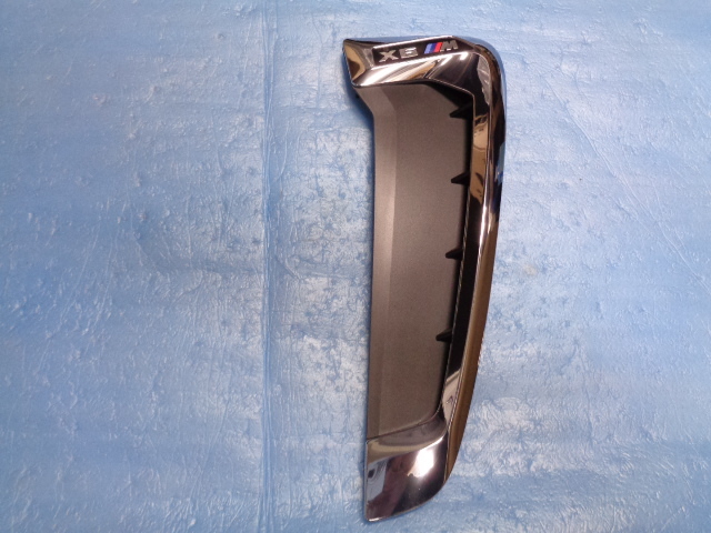 G06 BMW X6 右フェンダーダクト Mスポ 2001-7676拍卖