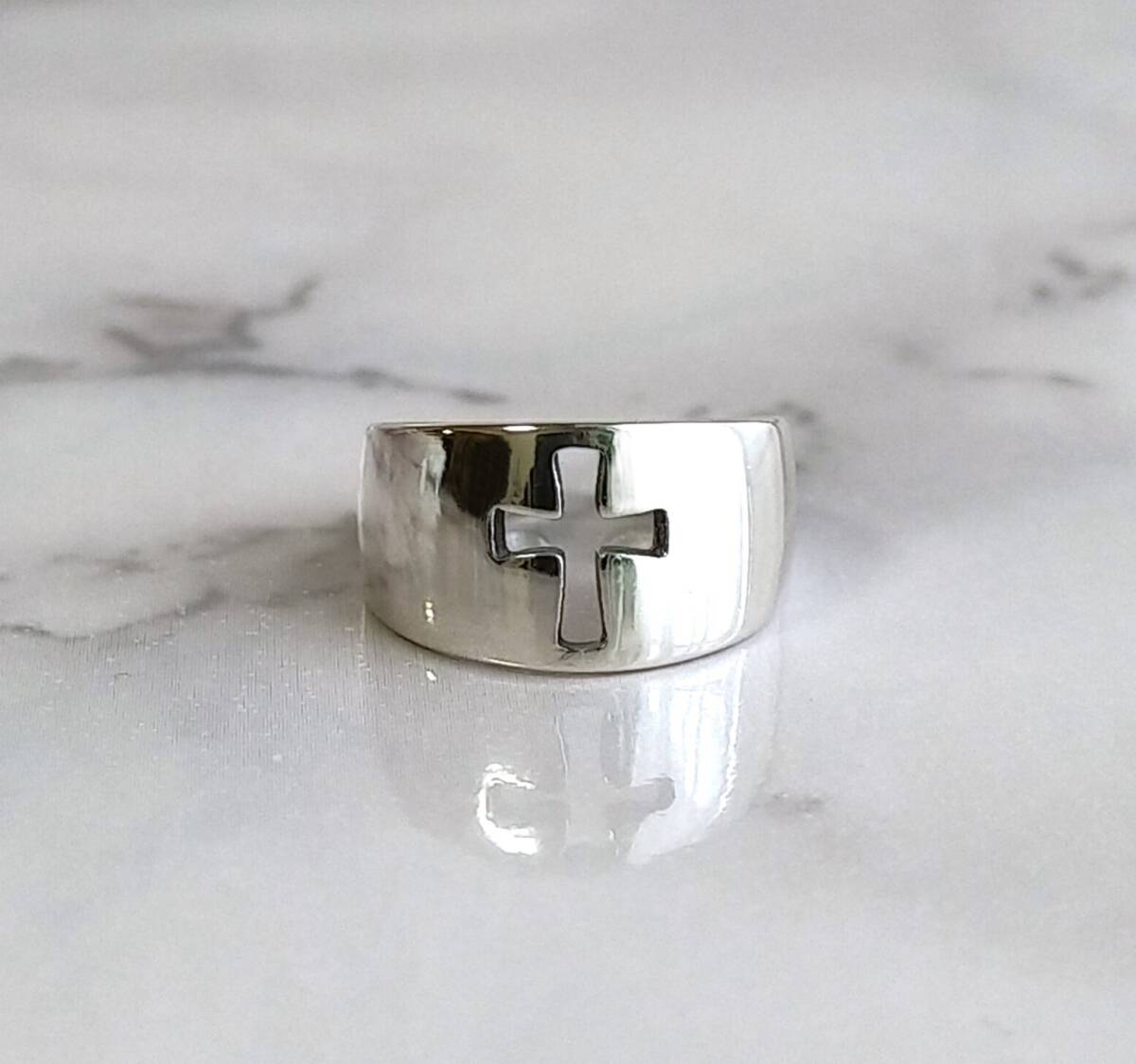 クロス リング シルバー925 指輪 ワイド 幅広 型抜き くり抜き フリー 調節可能 ピンキー イヤーカフ 小さめ拍卖