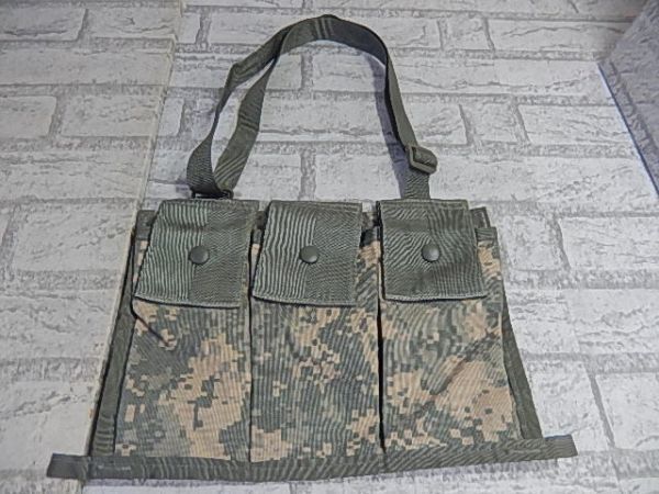 S50 新品!◆MOLLE POUCH 6 MAGAZINES BANDOLEER M16A2 バンダリアポーチ◆米軍◆サバゲー!ユーティリティポーチ!拍卖