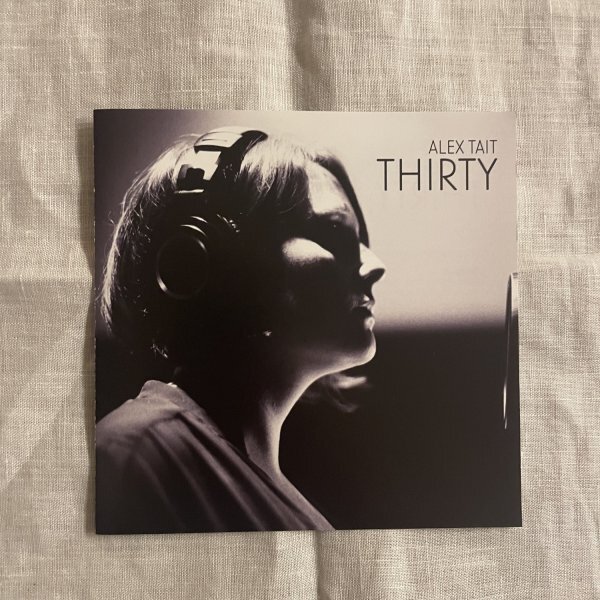 【 Bjork Scary Cover 】Alex Tait Thirty THE SPANDETTES ビョーク拍卖