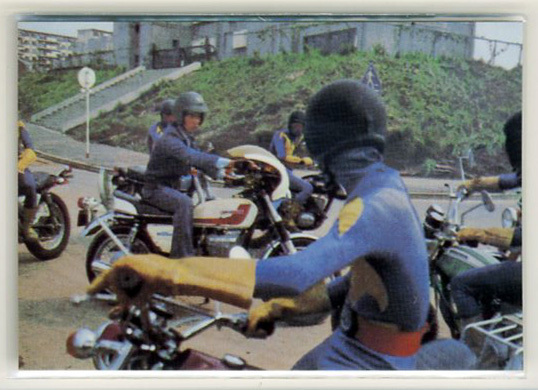 ◆防水対策 厚紙補強 カルビー 仮面ライダーチップスカード(2003 復刻版) 350番 負けるな! 本郷 トレカ 即決拍卖