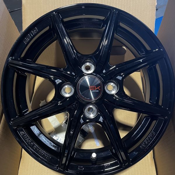 新品 スタッドレス SET SEIN EK 4.5J 14インチ +45 4/100 BK 2024年製 ダンロップ ウィンターマックス WM03 155/65R14 在庫特価売り切り拍卖