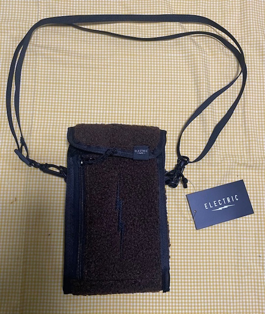 【即決】新品・未使用 ELECTRIC BOA MULTI SHOLDER PASS BROWN ボアマルチショルダーパス ブラウン エレクトリック もこもこかわいい35%OFF拍卖