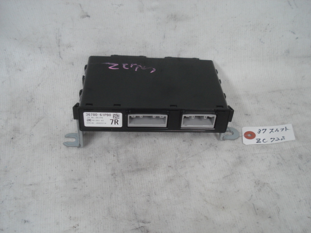 37 スイフト ZC72S 純正 コンピューター 36780-61PB0 中古拍卖