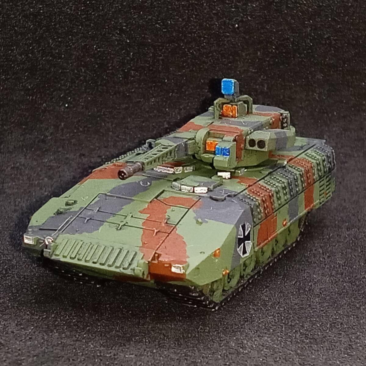 ●完成品1/144 プーマ装甲歩兵戦闘車,”ドイツ新世代IFV!”,NATO迷彩,ドイツ,現代,Blitz144製.自作ver拍卖