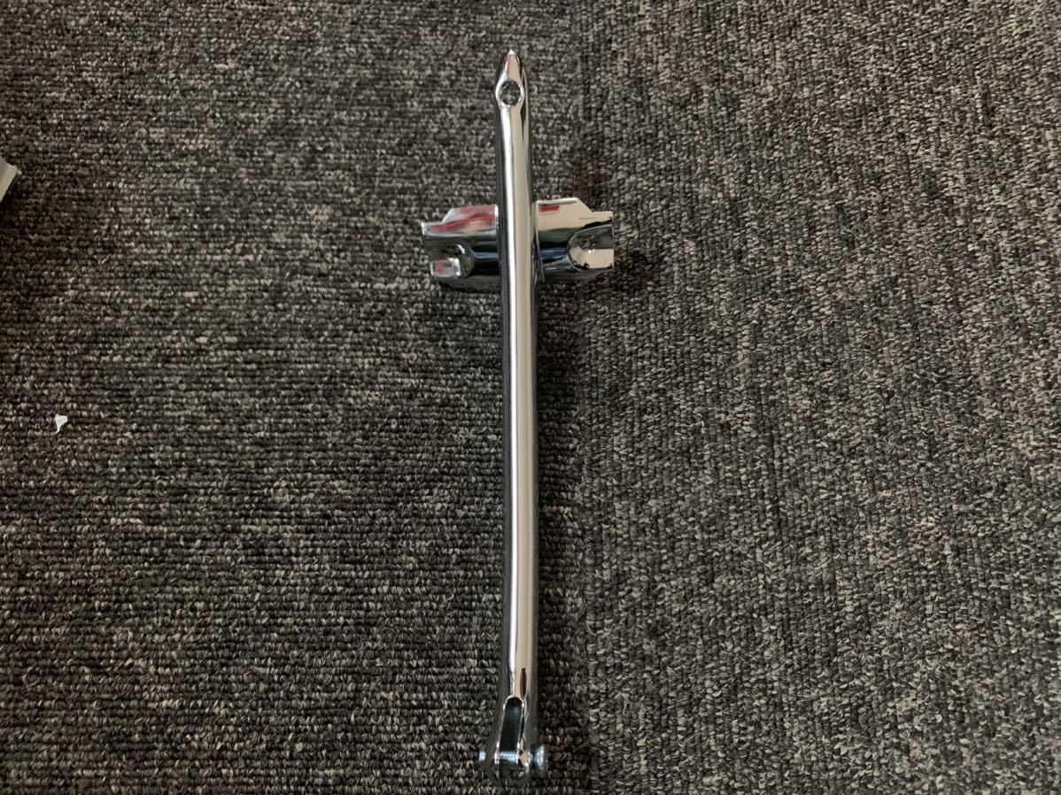 1961年~1964年シボレーインパラハードトップ、セダンルームミラーブラケット新品。ハイドロ、ローライダー ベルエア ビスケイン拍卖