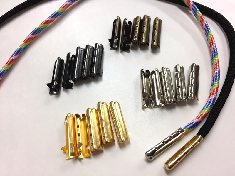 靴紐先端留め 金属アグレットチップ 【4色x8本 計32本】シューレースパイプ 直径5mm長さ20mm シューズ紐 靴紐金具 ウエアーアクセント拍卖