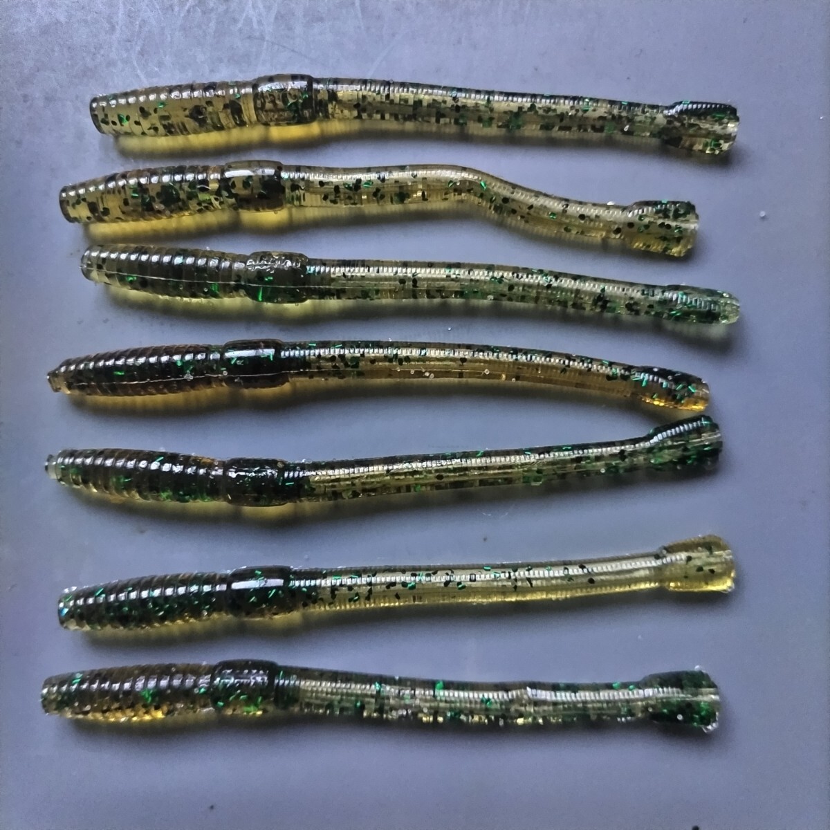 プロズファクトリー エアーテールワーム アクションエアーテールワーム4インチ Pro's Factory AIRETAIL  オールドルアー ツネキチ拍卖