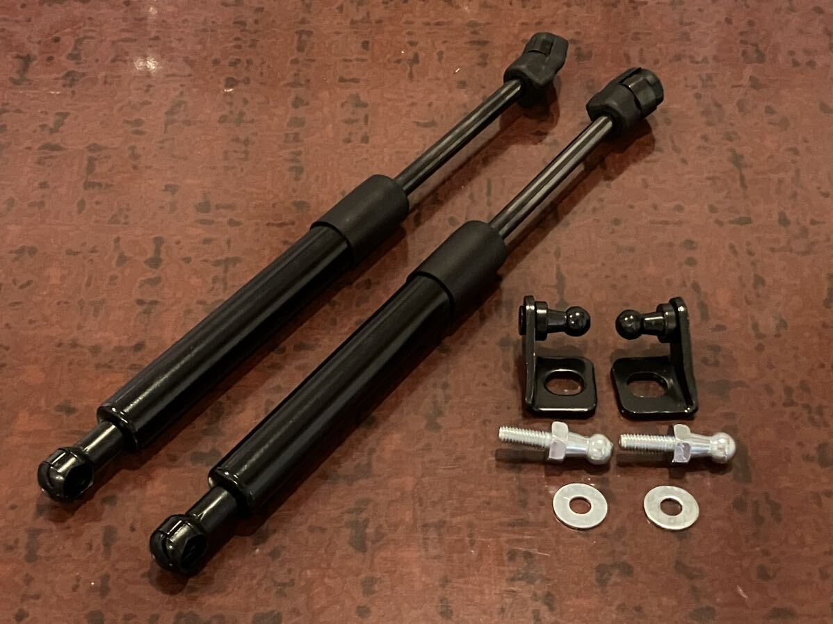 スズキ ジムニー シエラ JB64 JB74 ボンネットダンパー 左右セット フロント 左右共通 JB64W JB74W拍卖