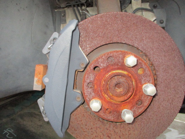 ■アウディ A8 フロント キャリパー 右 中古 4DABZ 部品取りあり ブレーキ ローター マスター バック シリンダー タンク ABS センサー ■拍卖