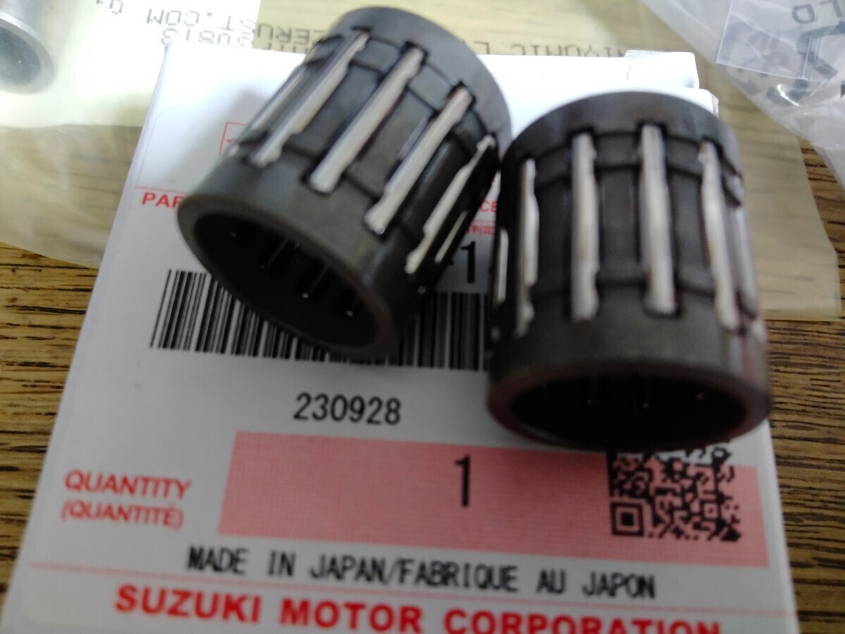 ペイペイ SUZUKI RG250 RG250E X7ピストンピン ベアリング 純正 新品2個1台分拍卖