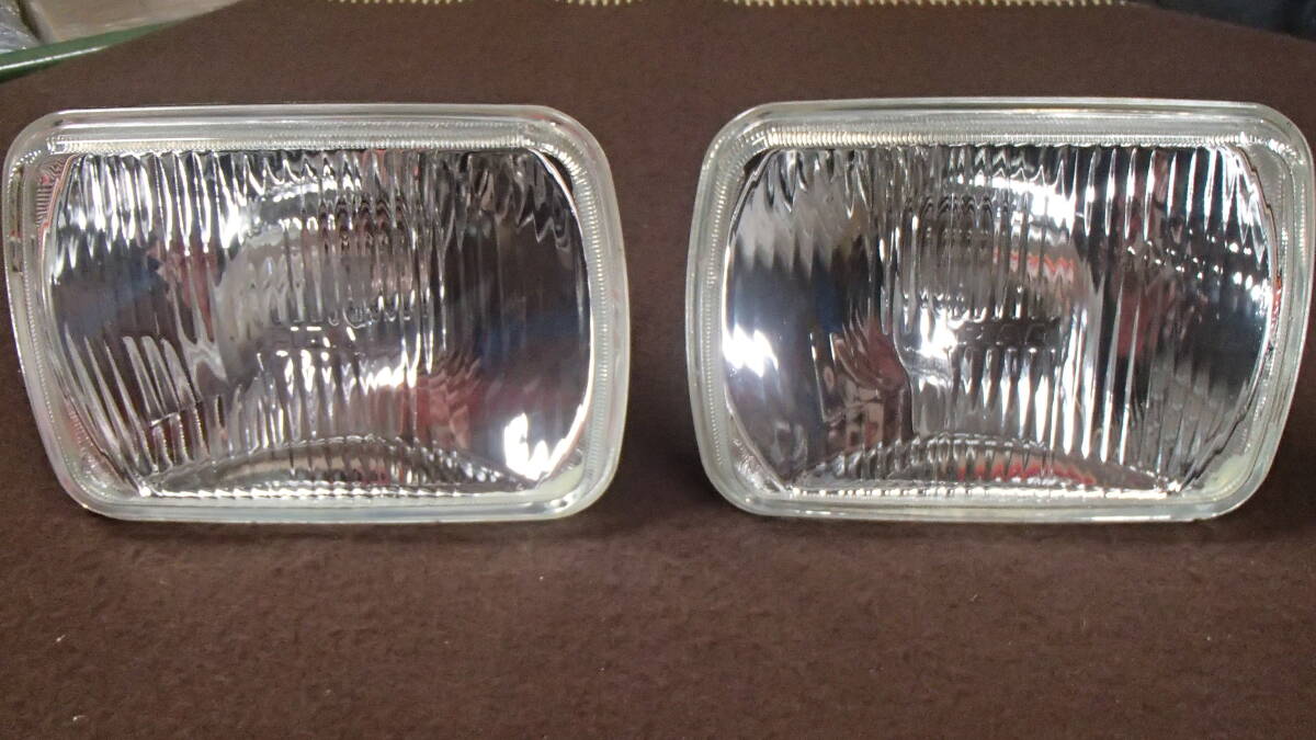 PIAA 角型 H4 ハロゲンヘッドランプ ピア リトラクタブルヘッドライトに拍卖