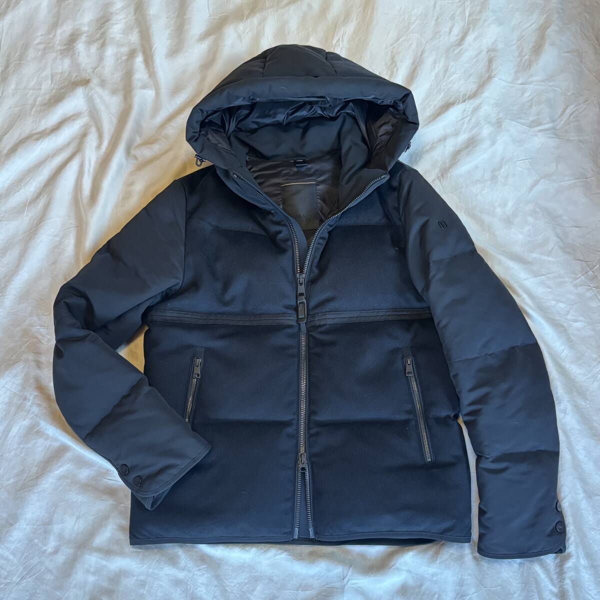 【DUNO/デュノ】参考上代93,500円 PALM パルム ブラック メンズ 46 ウール ナイロン切替し ダウンジャケットパーカー/HERNO TATRAS拍卖