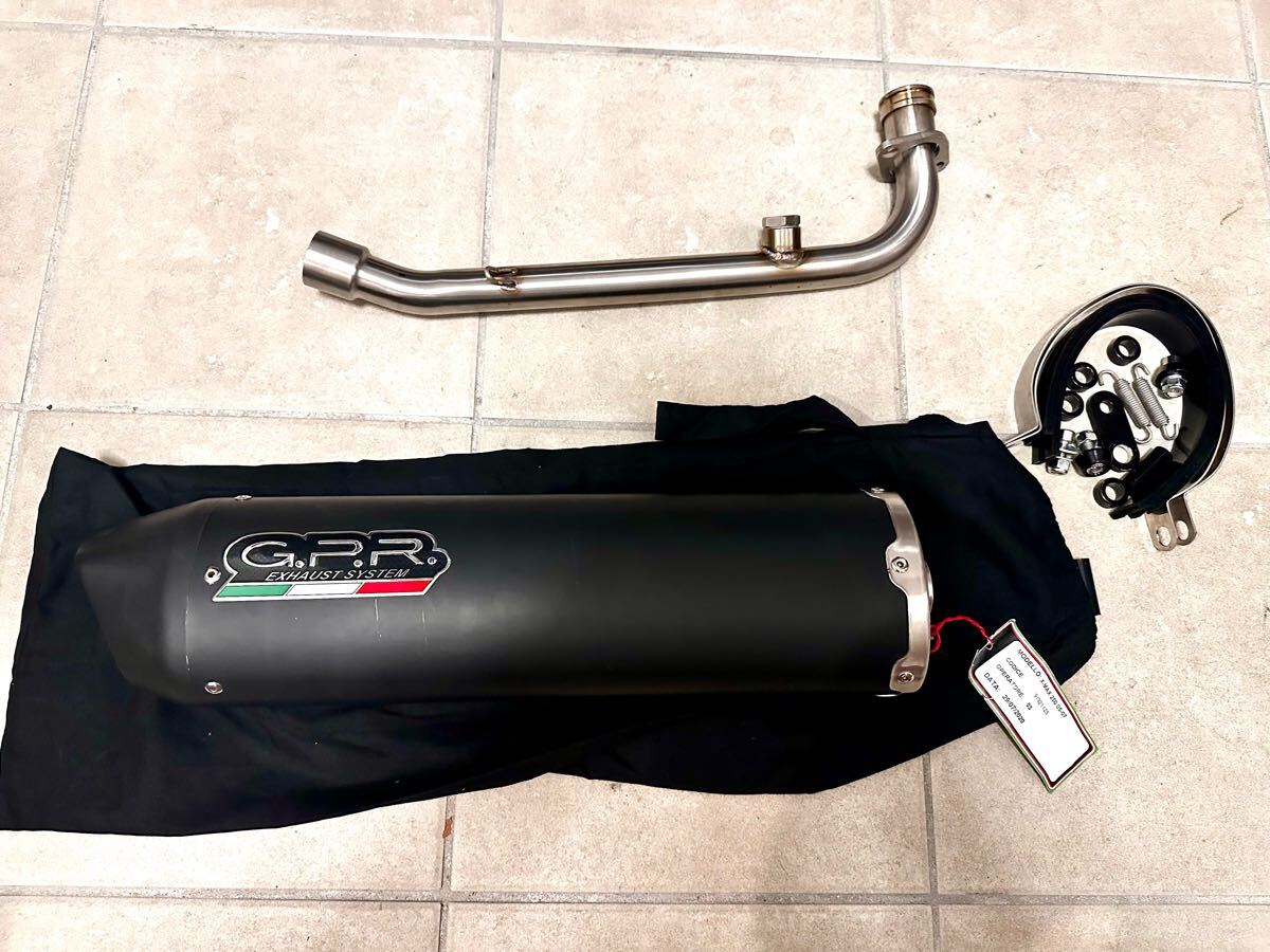 GPR X-MAX 250 フルエキゾースト フルーレ ネロ 仮付け程度、未走行!美品!拍卖