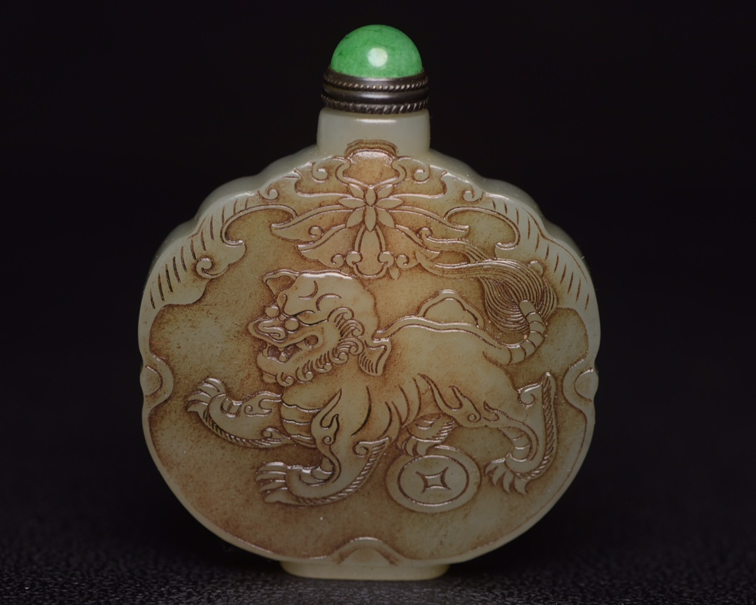 旧蔵 清 玉彫 和田玉 鼻烟壺 玉質細膩温潤 包漿古樸自然 極細工 中国古玩 古美術 骨董品 202-17拍卖