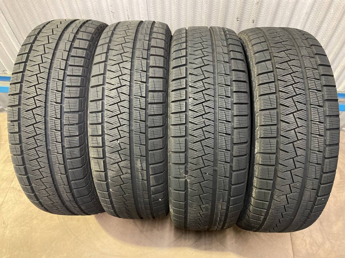 送料無料 225/60R17 スタッドレス ピレリ アイスアシンメトリコ アルファード ヴェルファイア LBX クロストレック スバルXV 拍卖