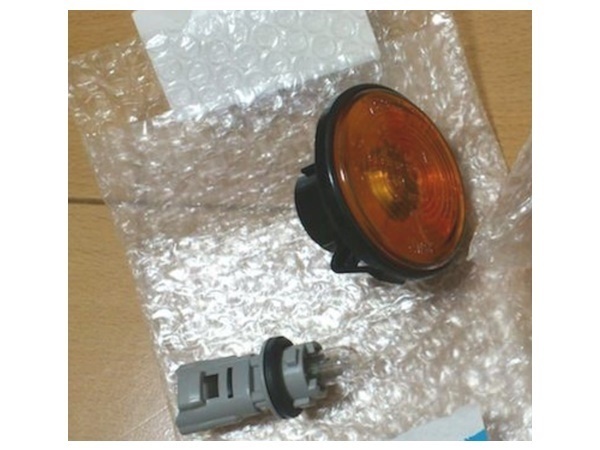 マツダ 純正 ユーノス ロードスター NA サイド ターン ランプ サイド ウインカー 検索 サイド ライト レストア ホイール マフラー バンパー拍卖