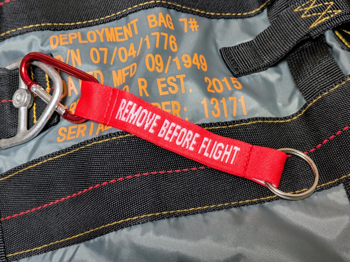 Remove Before Firght タグベルト キーホルダー 航空グッズ拍卖