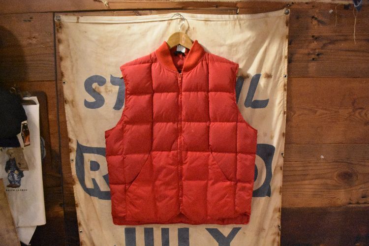 グッドカラー◎80sビンテージEddieBauerエディーバウアーナイロングースダウンベスト44レッド赤アメカジストリートアウトドアw453拍卖