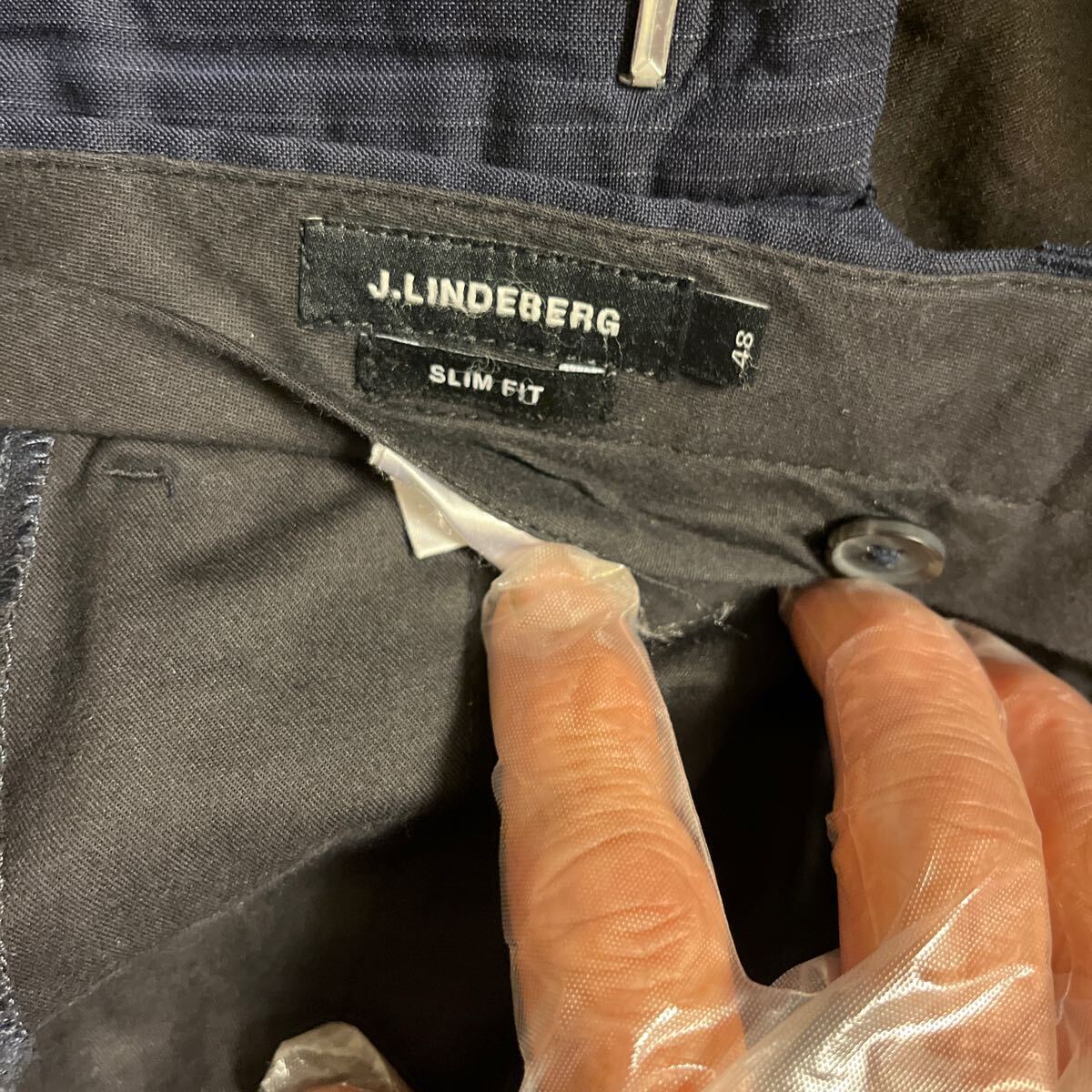 J・リンドバーグ スリムフィットタイプ ウール100% ネイビー&シルバーストライプスタイル 新品ウエスト88CM 裾幅18CM かわいい&きれい拍卖