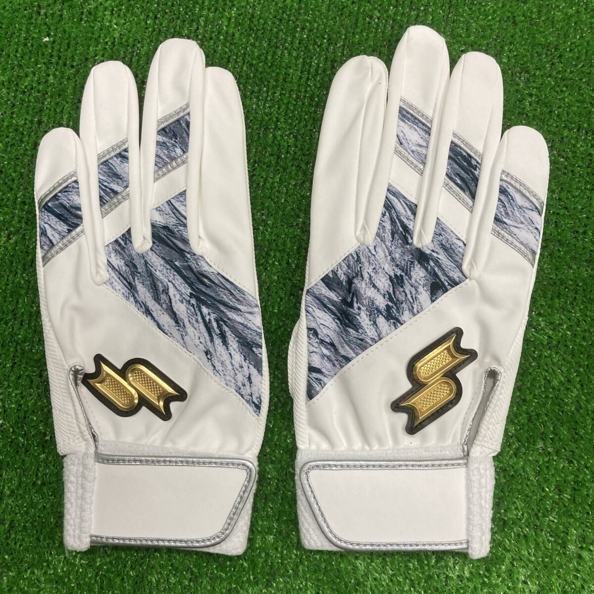 52 限定品 SSK バッテング手袋 両手用 ホワイトGS S寸 EBG5300WF2 指短仕様 プロエッジ 新品拍卖