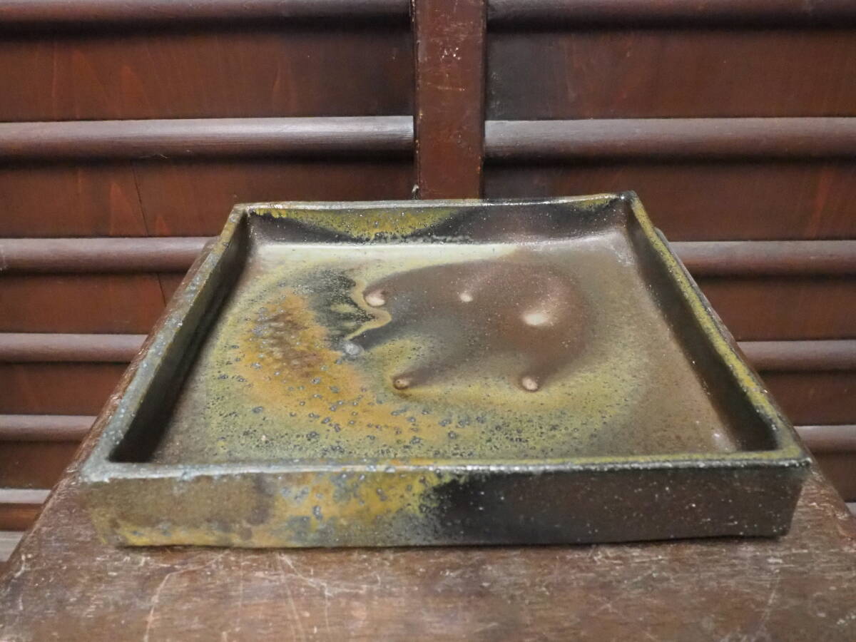 【焼き締め四方角平鉢】天麩羅和食器自然釉寿司屋料亭割烹懐石旅館民宿御造り刺身信楽常滑穴窯薪窯陶芸焼き物長角皿花器茶道華道拍卖