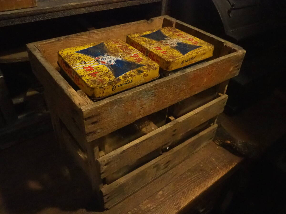 【オリエンタルカレーの木箱付ガラス瓶2個】昭和レトロボトルケース古道具アンティーク骨董インテリアインダストリアル金魚鉢めだか拍卖