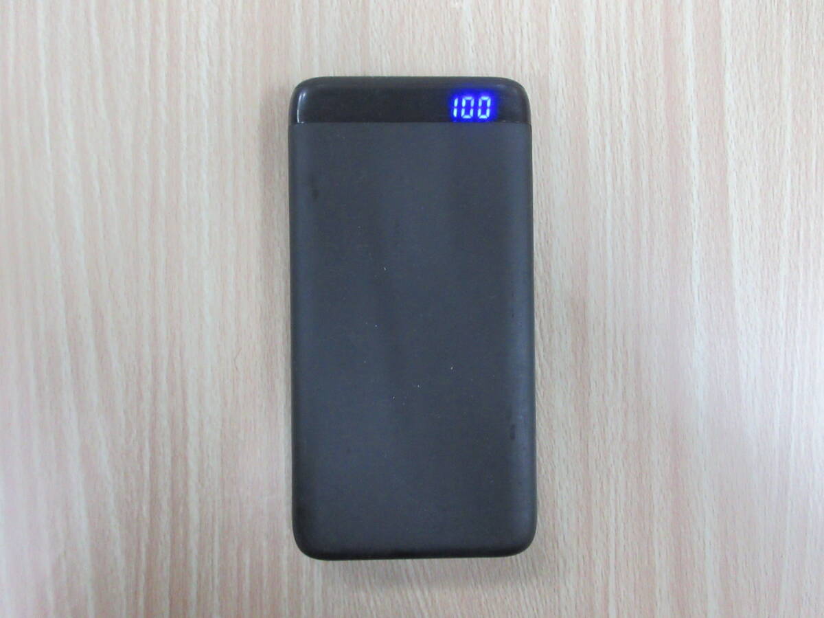 ( く-L-8063 )モバイルバッテリー 10000mAh lu10018D PSE認証 USB式充電器 中古 動作確認済み拍卖