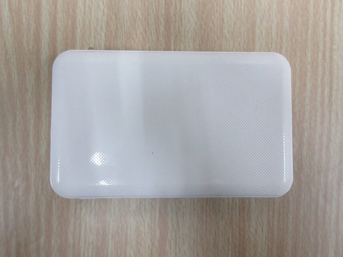 ( く-L-8096 )モバイルバッテリー 5000mAh HD-MB5000PTWHKN PSE認証 USB式充電器 中古 動作確認済み拍卖