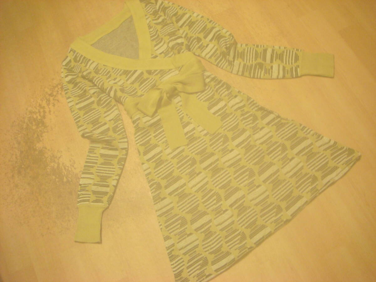 AnFaace リボン付き ニットワンピース オリーブ系 美品 新品同様拍卖