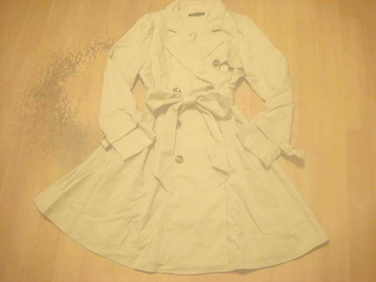 イング おリボン付き フレア トレンチコート ベージュ系 美品拍卖