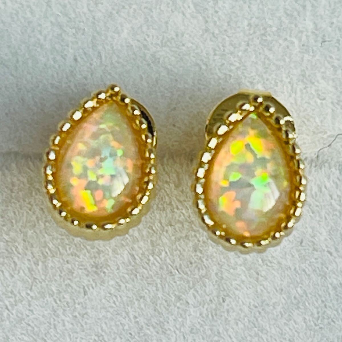 オパールピアス シルバー K18メッキ カラーストーン 天然石アクセサリー オパールカラー拍卖