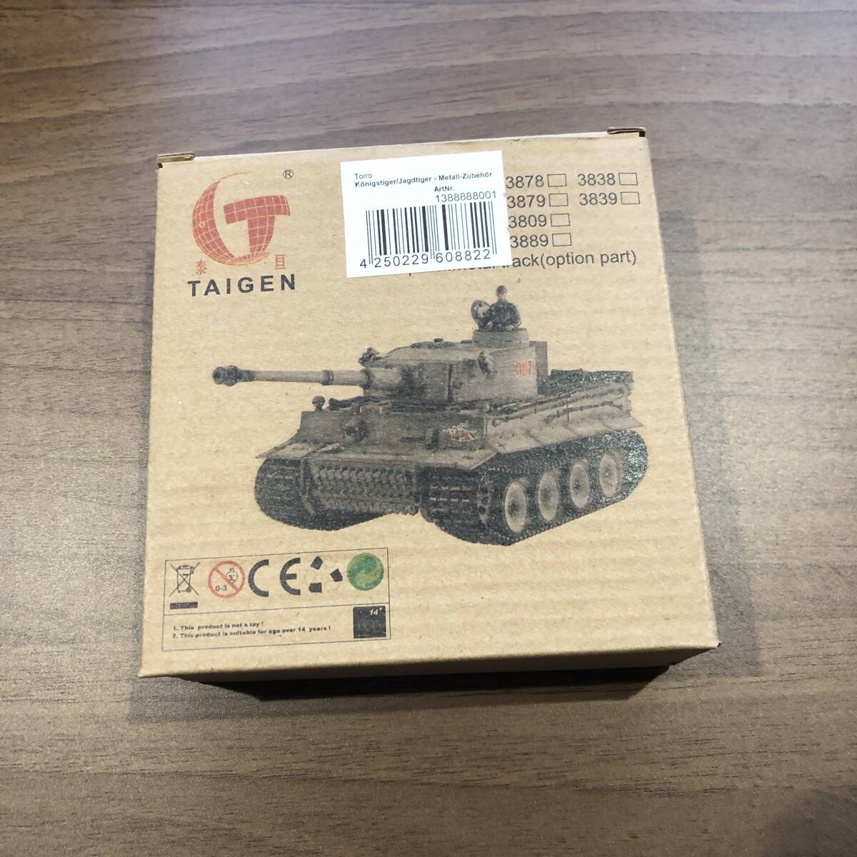 未使用 TAIGEN タイゲン キングタイガー 金属製起動輪・誘導輪セット拍卖