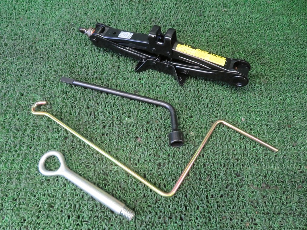 『psi』 トヨタ ANM10 アイシス 純正 ジャッキ & 工具セット 耐荷重:1100kg拍卖