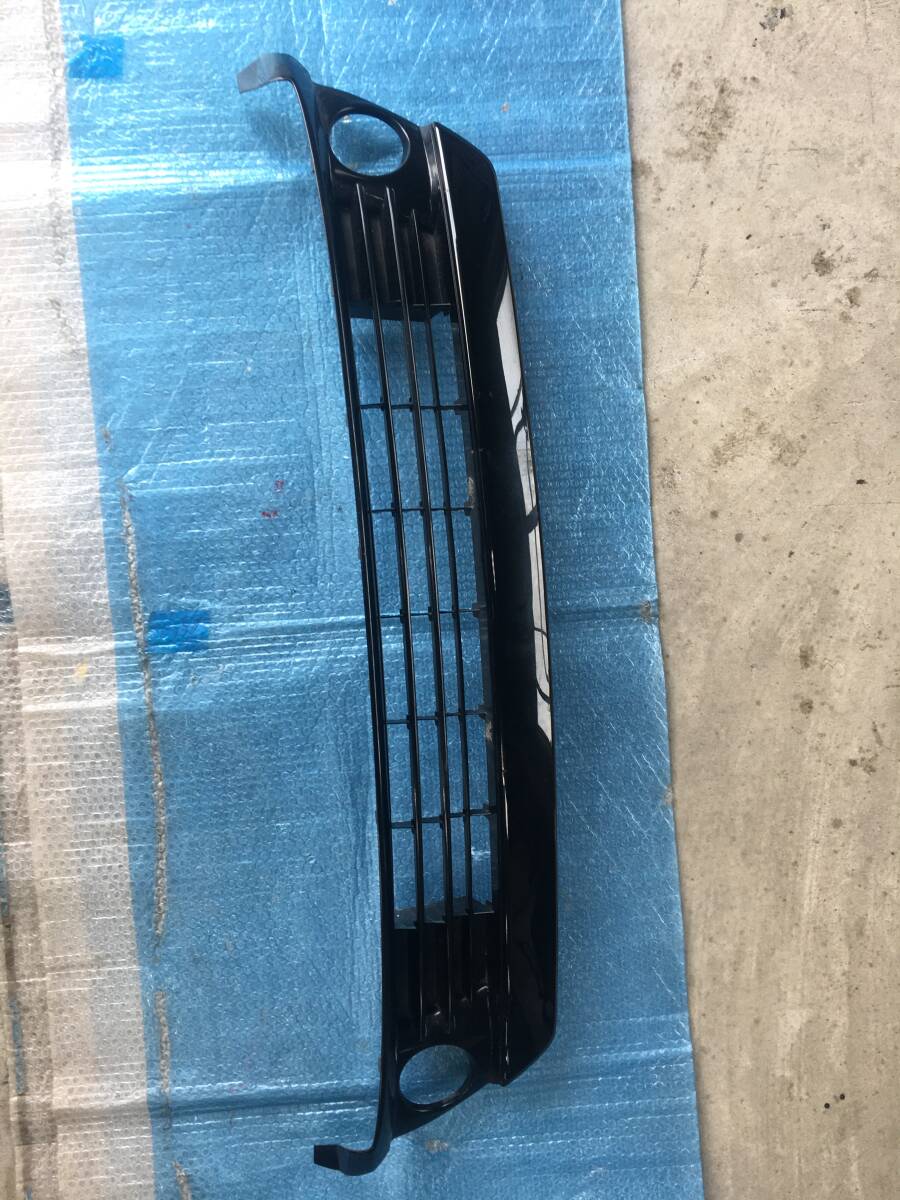 ZVW30 ZVW35 プリウス フロントバンパー グリル ロアグリル 純正 53102-47020 53112-47070 TOYOTA PRIUS拍卖