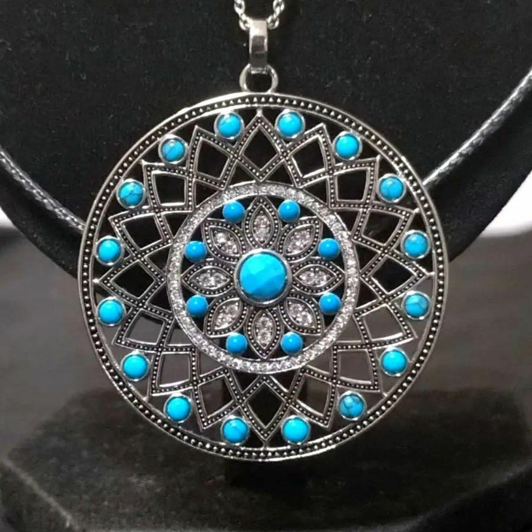 エスニック ターコイズを散りばめたドリームキャッチャー マンダラ ネックレス拍卖