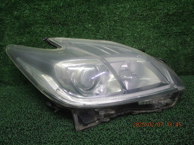 ZVW30 トヨタ プリウス HID用 レンズNO.47-52 右ヘッドライト 25000B拍卖
