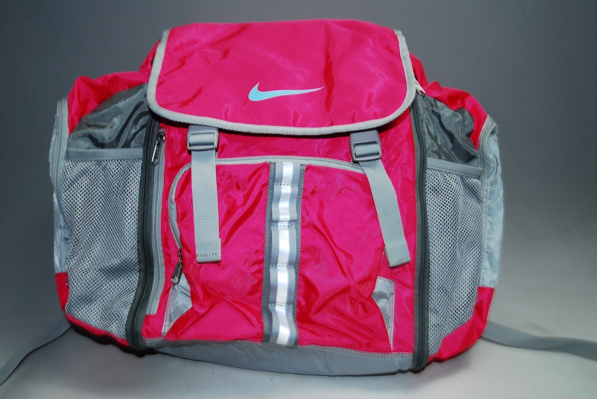 DSC5767◆最終価格!早い者勝ち!他でも即決出品中!NIKE◆ナイキ/ピンク/存在感抜群!洗練されたデザイン!リュック/バックパック拍卖